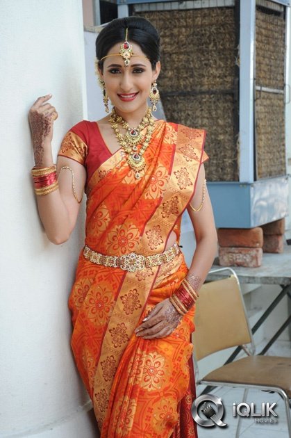 Pragya-Jaiswal-at-Mirchi-Lanti-Kurradu-Press-Meet